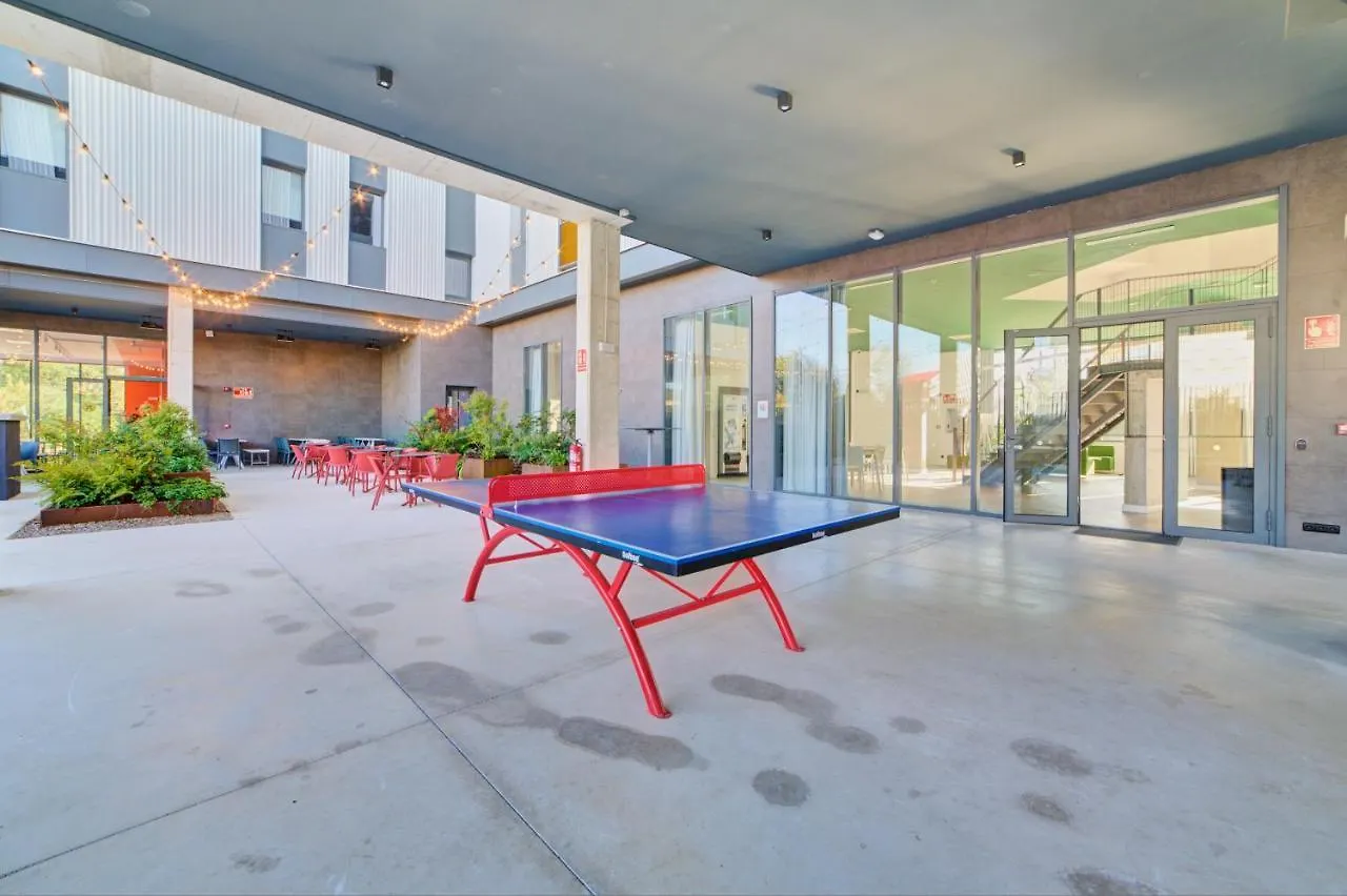 Home And Coliving Pampeluna Hotel apartamentowy