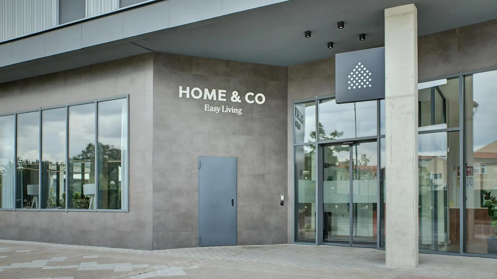 Home And Coliving Pampeluna 0*,  Hiszpania