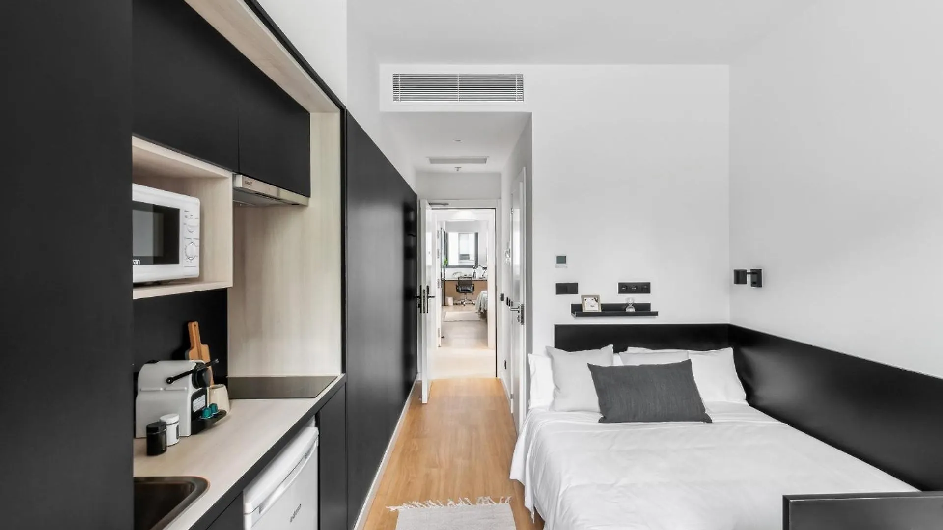 Ξενοδοχείο με διαμερίσματα Home And Coliving Παμπλόνα